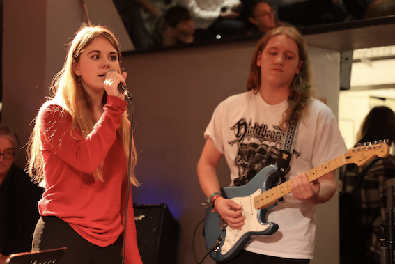 POWerful - Mia und Jasper live 7.12.22 -web-